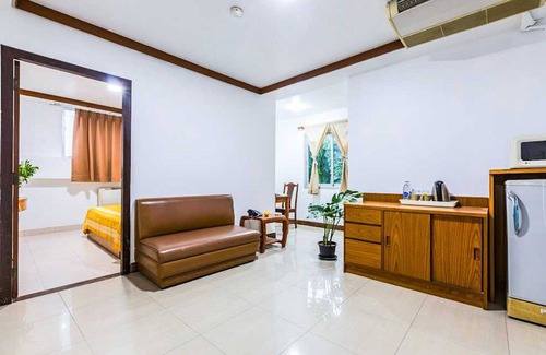 Bang Kho Laem Casa | Escapada con estilo a una| Una en Howard Square