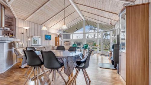 Næsby Strand Casa | Spacious, Bright, 400M From The Beach With Sauna