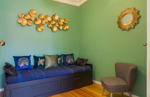 Santos Apartamento | Spacious, Bright and Newly Renovated 2 Bedroom Apartment, Lisbon Historical Center, Madragoa