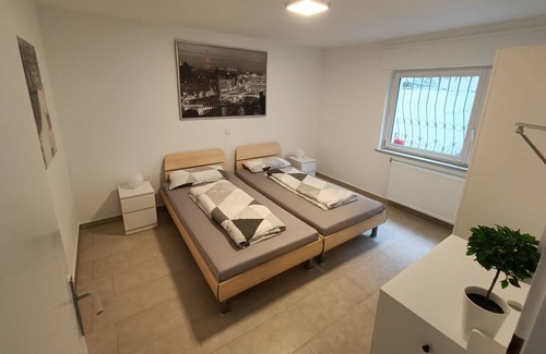 Schlangenbad Apartamento | Spacious bright apartment in the green Taunus region - with private parking