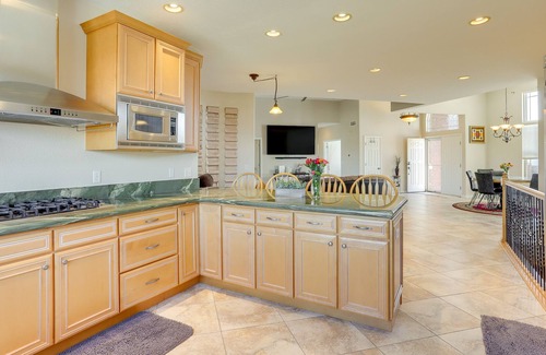 Brighton Casa | Spacious Brighton Home w/ Game Room + Fire Table!