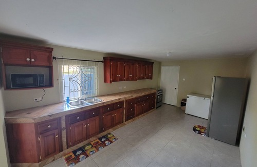 Albion Casa | Spacious building in delightful Montego Bay with AC, WiFi