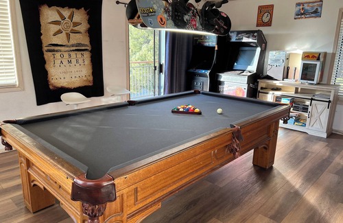 Whispering Forest Casa | Spacious Cabin: Fun Game Room, Large Kitchen, Views!
