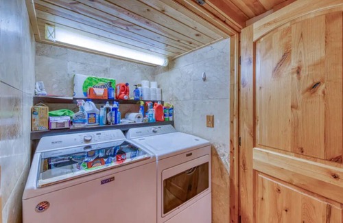 Woodland Park Cabina | Spacious cabin in the woods w/ a private hot tub, deck, & fireplace SUV needed
