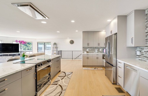 Camano Island Casa | Spacious Camano Home w/ Hot Tub & Water Views!