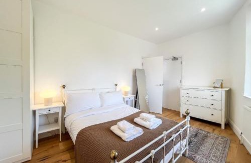 Camden Town with Primrose Hill Apartamento | Spacious Camden Apartment D2