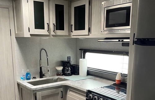 Maynardville Alquiler De RV | spacious camper in maynardville, tn minutes from several marinas!