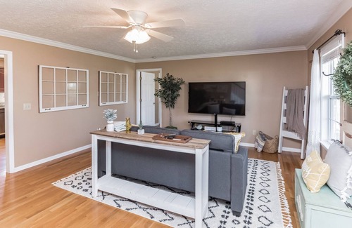 Columbia Casa | Spacious, Centrally Located Southern Charmer!