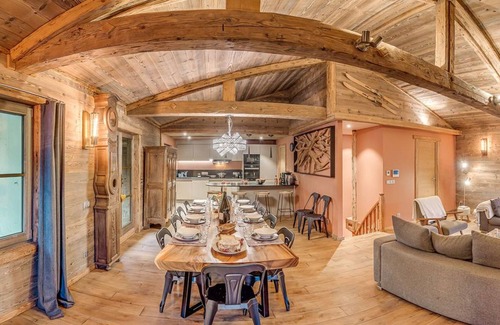 Les Brevieres Chalet De Esquí | Chalet amplio para 14 pers. en Tignes con balcón y sauna
