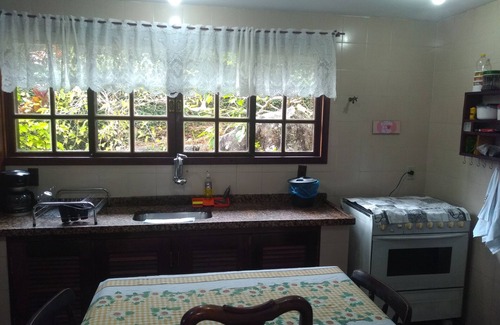 Teresopolis Casa | Spacious Chalet House with Pool and Barbecue Near CBF, Feirarte, Parque Nac.