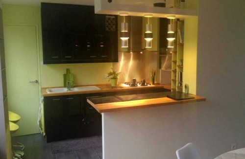 Palaiseau Apartamento | Spacious charming 2 br appt with balcony 20min to PARIS