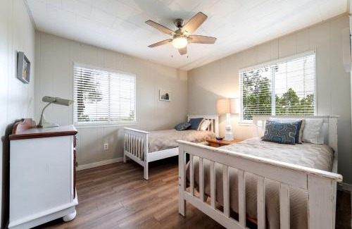 Oatmeal Casa | Spacious Chic Cabin with Private Yard in Marble Falls, Texas