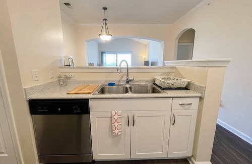 Frederick Apartamento | Spacious, clean, beautiful mtn views, close 2 Hood