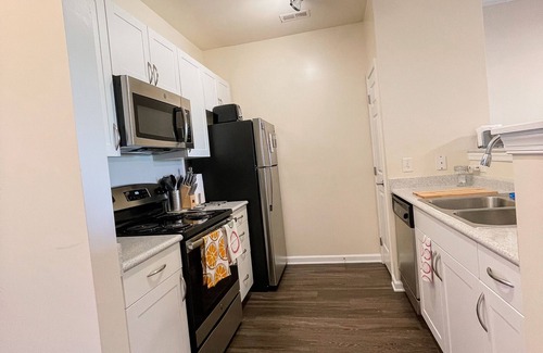 Frederick Apartamento | Spacious, clean, beautiful mtn views, close 2 Hood