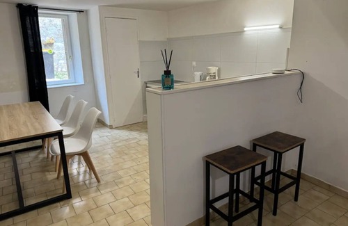Migne-Auxances Apartamento | Spacious & close to Futuroscope