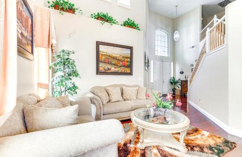 Clovis Casa | Spacious Clovis Vacation Rental with Outdoor Oasis!