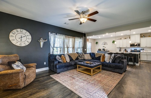 Upatoi Casa | Spacious Columbus Getaway w/ Patio - Pets Welcome!