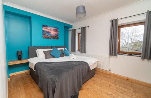 Landore Casa | Spacious & Comfortable 2-bedroom home