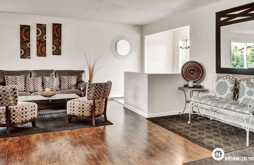 Russian Jack Park Casa | Spacious Comfortable Home Near Downtown