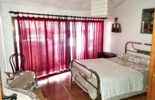 Quesada Casa | Spacious comfortable house in Quesada with balcony