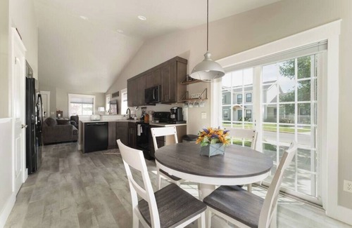 Billings Casa | Spacious & Comfy home near the Yellowstone River!