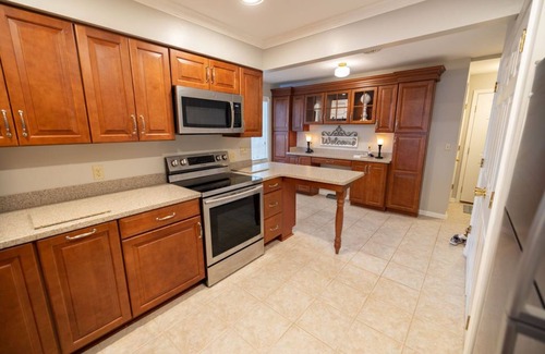Benton Condominio | Spacious Condo on Kentucky Lake - Waterfront at Big Bear