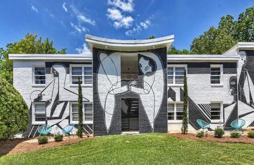 Cherry Casa | Spacious Conveniently Located 1BR in Myers Park