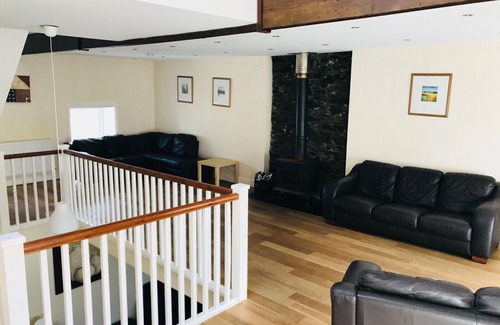 Trawsfynydd Casa | Amplia capilla convertida en Snowdonia