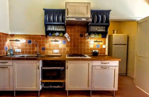 Serignac Cabaña | Spacious cottage with comfort and 2 terraces on quiet estate