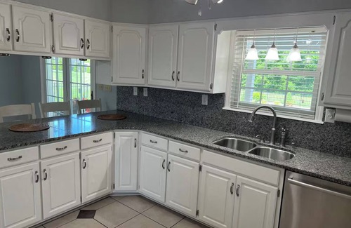 Fisherville Otro | Spacious countryside getaway with a pool! Fun for the whole family or friends!
