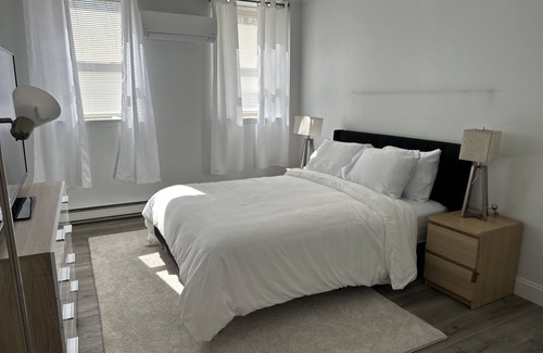 West Hartford Apartamento | Spacious Cozy 1BR Apartment