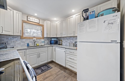 Jim Thorpe Casa | Poconos 5BR / 3BA Sauna, Chimenea, Lago.