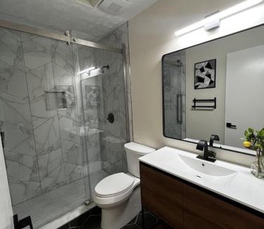 Columbus Casa | Spacious & Cozy - Close to Fort Moore - Pool Table