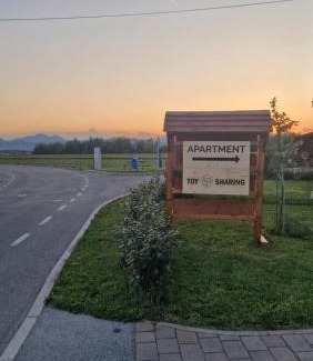Sencur Apartamento | Spacious & Cozy Countryside Apartment
