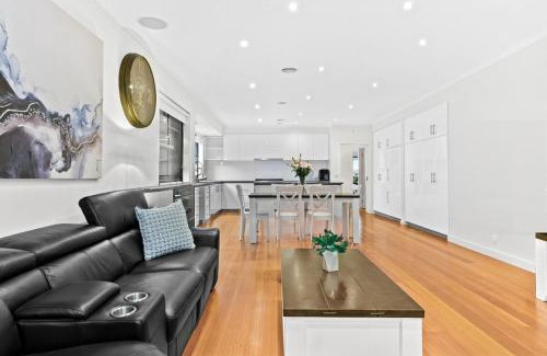 Ormond Villa | Spacious, Cozy & Entertaining 4BR House