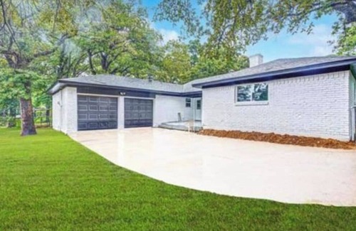 Ederville Casa | Spacious/Cozy home in Fort Worth!