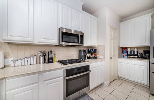 Valley Ranch Casa | Spacious Cozy Home in Central DFW–Perfect Location