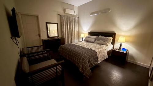 G-8 Sector Apartamento | Spacious & Cozy Self Check-in Fully Furnished 3 Bed Room Apartment Islamabad