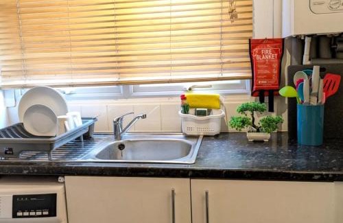 West Hendon Apartamento | Spacious & Cozy Studio - mins from Central London and Wembley