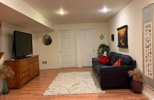 Boyds Casa | Spacious cozy suite