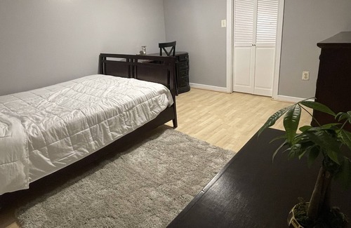 Northeast Condominio | Spacious DC Home w/ FREE Parking in gated community