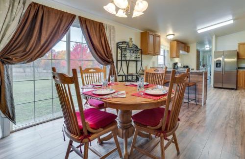 De Tour Village Casa | Spacious De Tour Village Home Near Lake Huron!