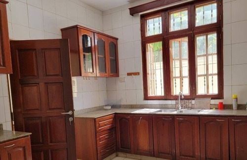 Mbezi Beach Casa | Spacious delight 8 bedrooms villa with swimming pool and fast wi-if