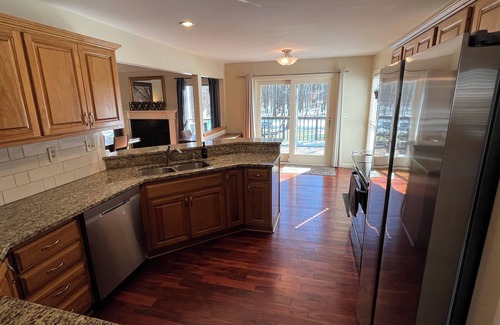 Otisco Casa | Spacious Derby Retreat on Secretariat Drive