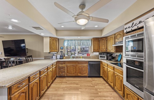 Mission Hills Casa | Spacious Desert Getaway! 5BR w/ Casita, Endless Yard/Patio, EV, Pool, Game Room