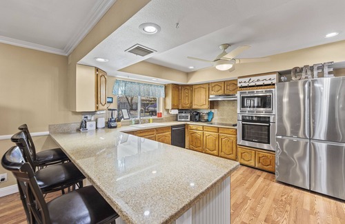 Mission Hills Casa | Spacious Desert Getaway! 5BR w/ Casita, Endless Yard/Patio, EV, Pool, Game Room