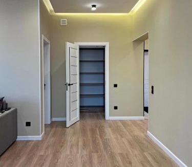 Almaty Apartamento | Spacious Designer Apartment with a Scenic View