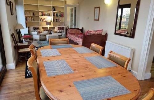 Aldborough Casa | Spacious Detached Home with Beautiful Seaviews, sleeps 6