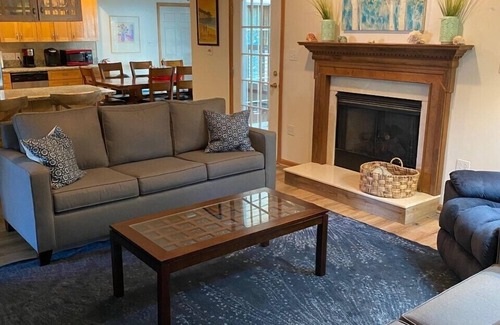 Villas Casa | Spacious, dog-friendly, w/Disability aids, Incl. Linens/Paper Goods