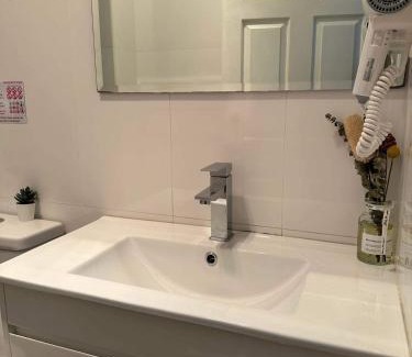 Marsfield Casa | Spacious Double Ensuite Room in Marsfield - Well-Connected Suburb